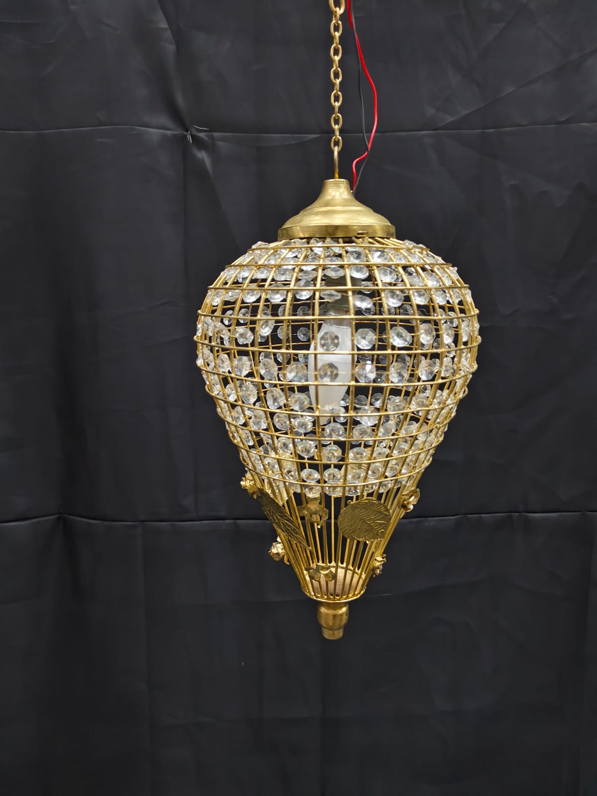 BHAVRA SHEPE CRYSTAL AND GLASS PATRI BALL
